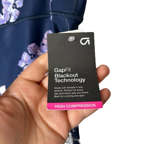 GapFit Blue Floral Printed High Rise Blackout Print 7/8 Active Stretch Leggings - Picture 10 of 11